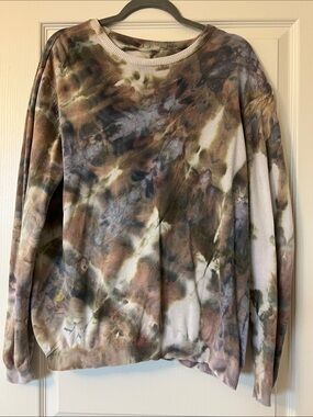 Tie-Dye Crewneck Sweater in Multitone Blue, purple, gray made by artist size XL